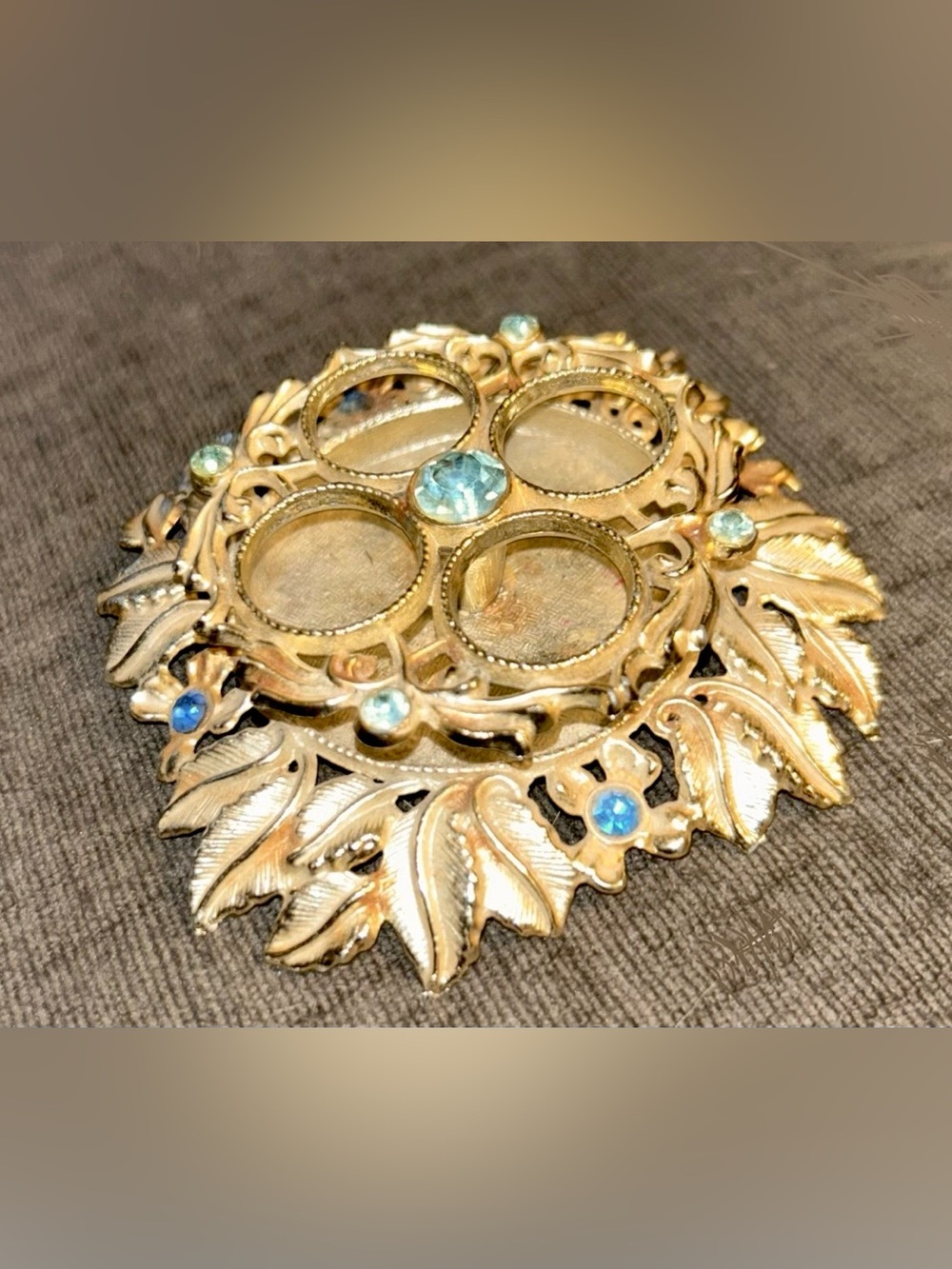 Women's Unbranded Gold Tone lipstick holder with Blue Rhinestones,
